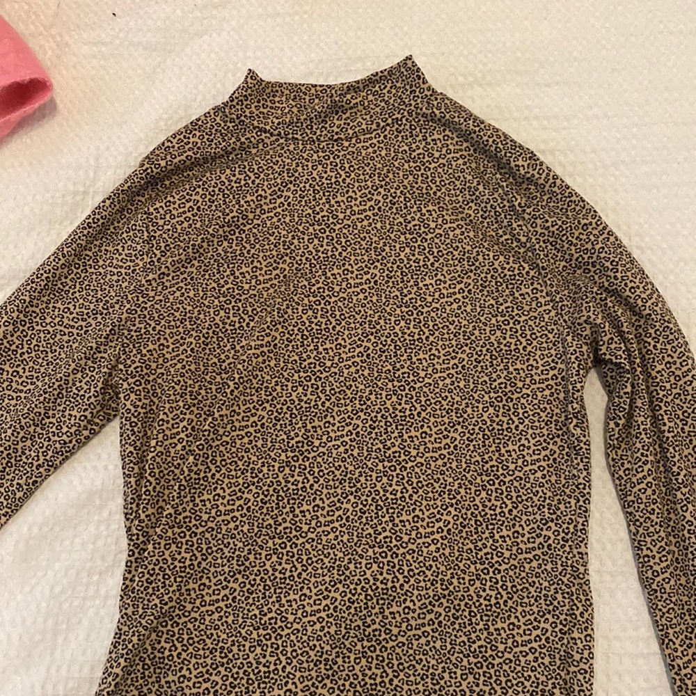 cheetah long sleeve top, size small